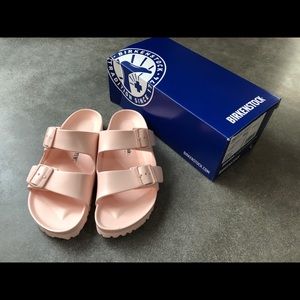 Birkenstock’s Arizona Eva size 39